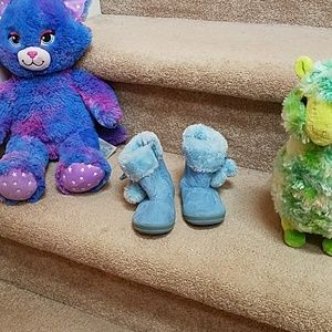Toddler girl pom pom booties 4
